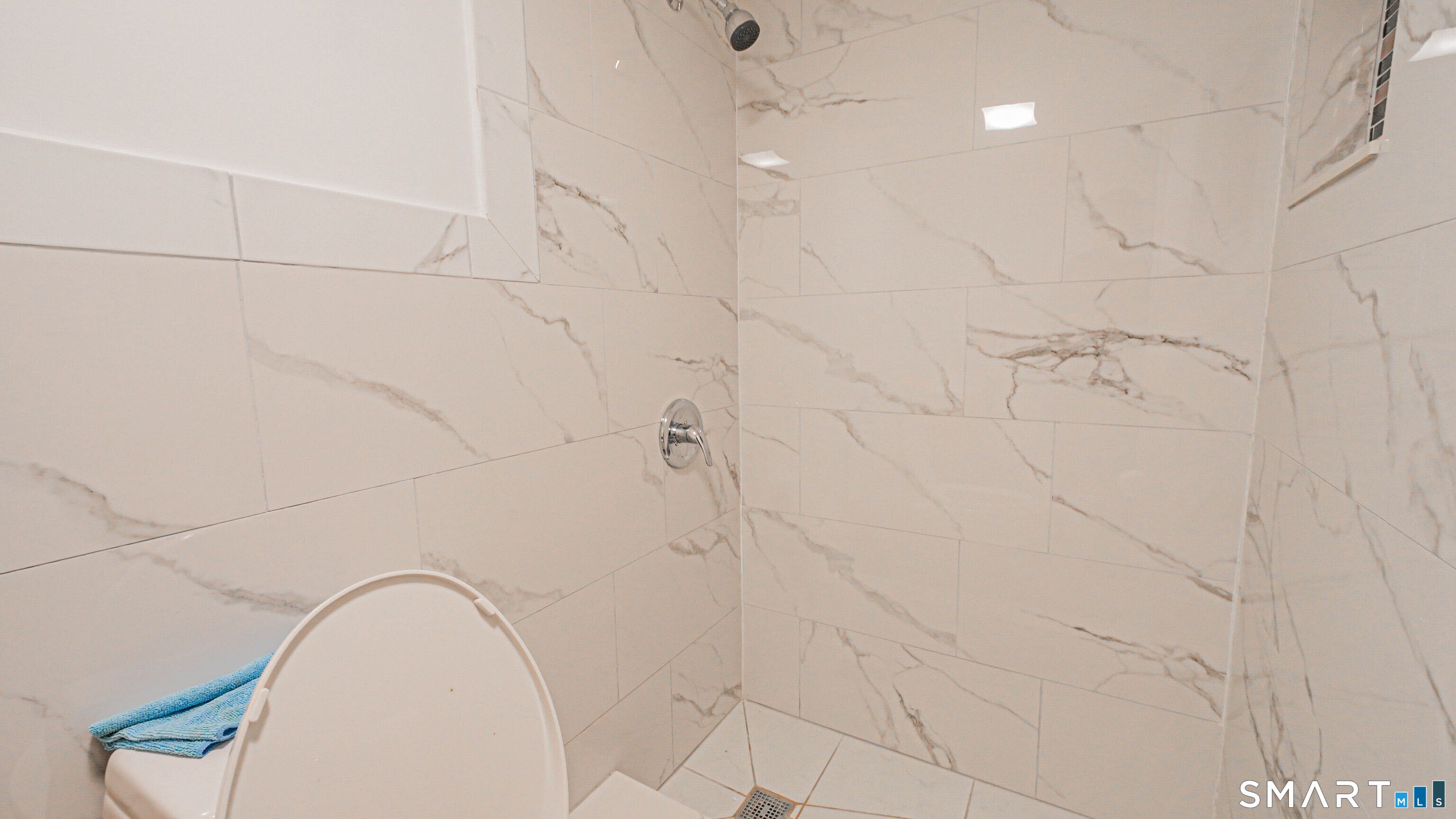 9 Ridge Street Waterbury CT 06706