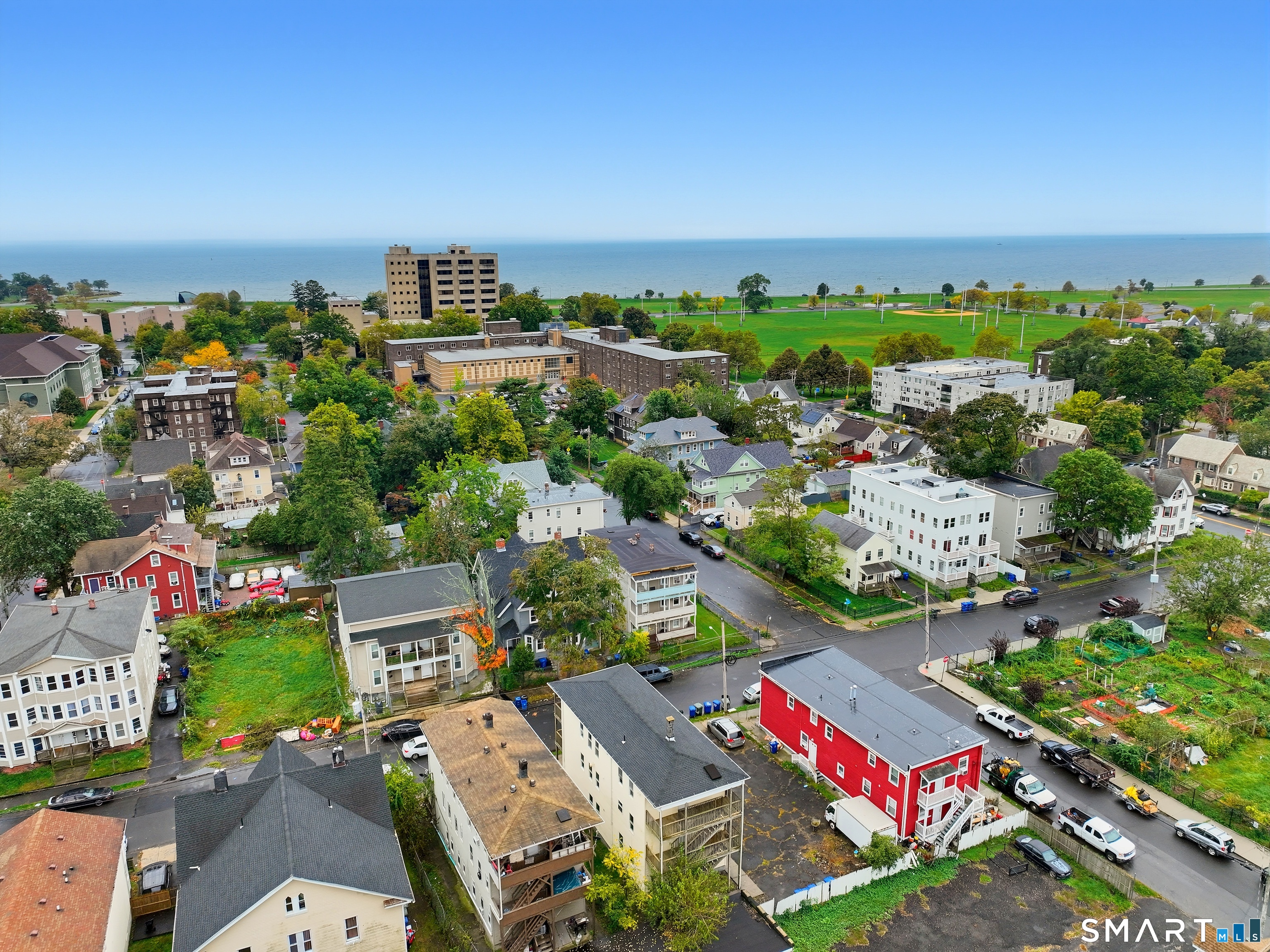 536 Gregory Street Bridgeport CT 06604
