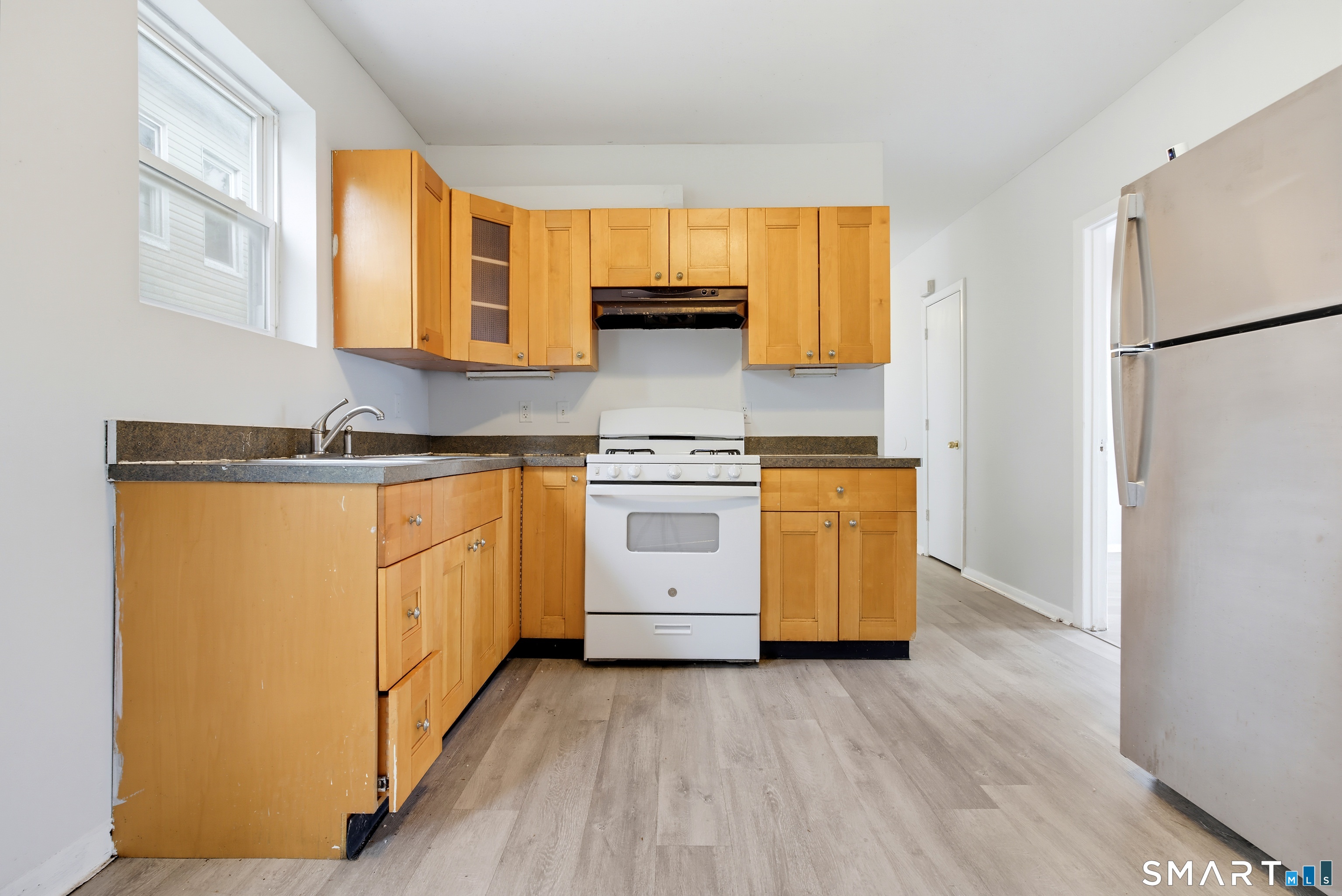 536 Gregory Street Bridgeport CT 06604