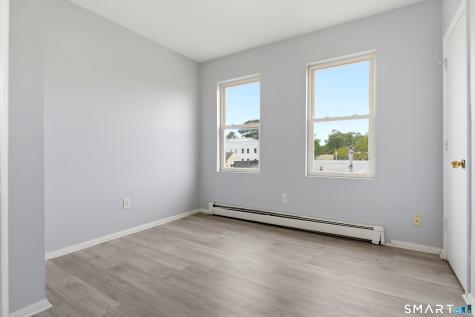 536 Gregory Street Bridgeport CT 06604