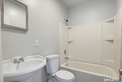 536 Gregory Street Bridgeport CT 06604