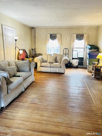 238 Pine Street Waterbury CT 06710