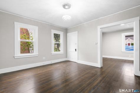 241 Oak Street Manchester CT 06040