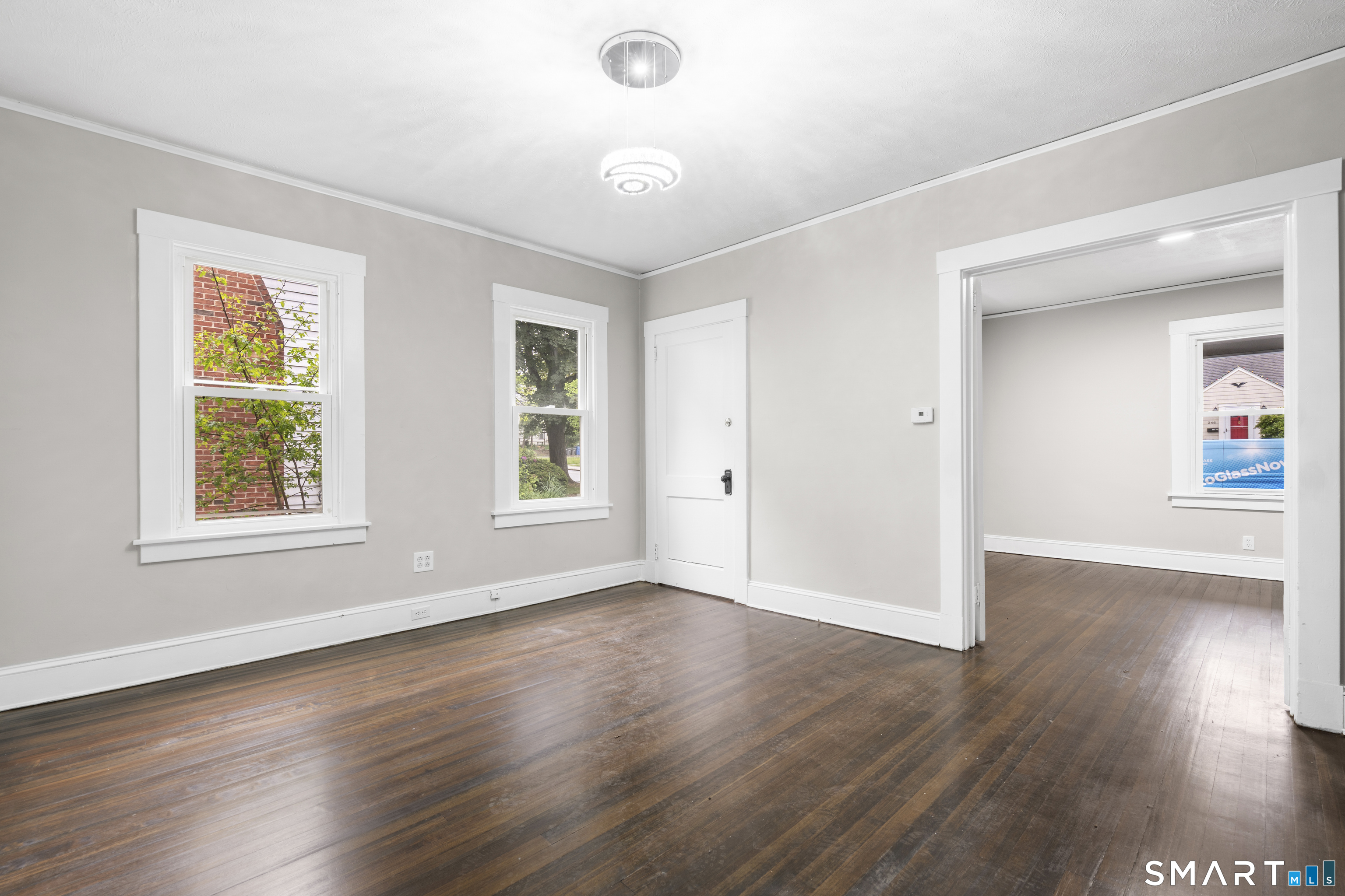 241 Oak Street Manchester CT 06040