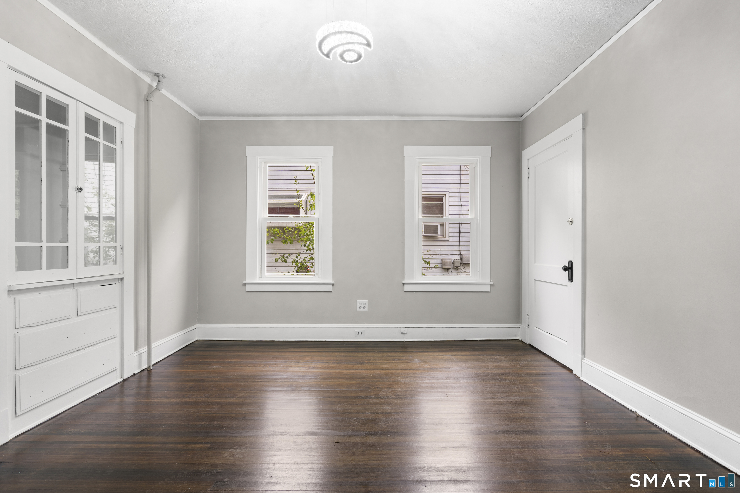 241 Oak Street Manchester CT 06040
