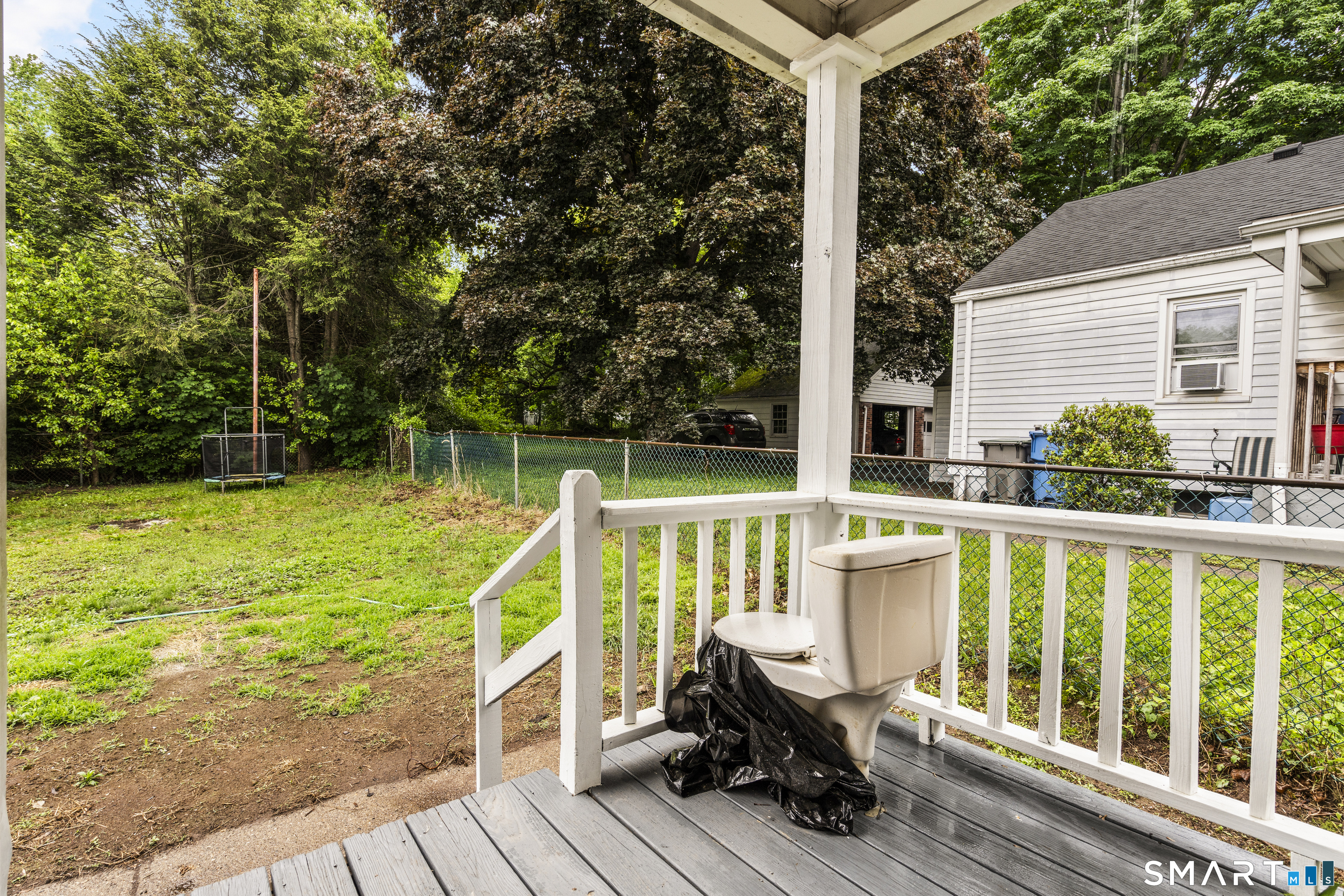 241 Oak Street Manchester CT 06040