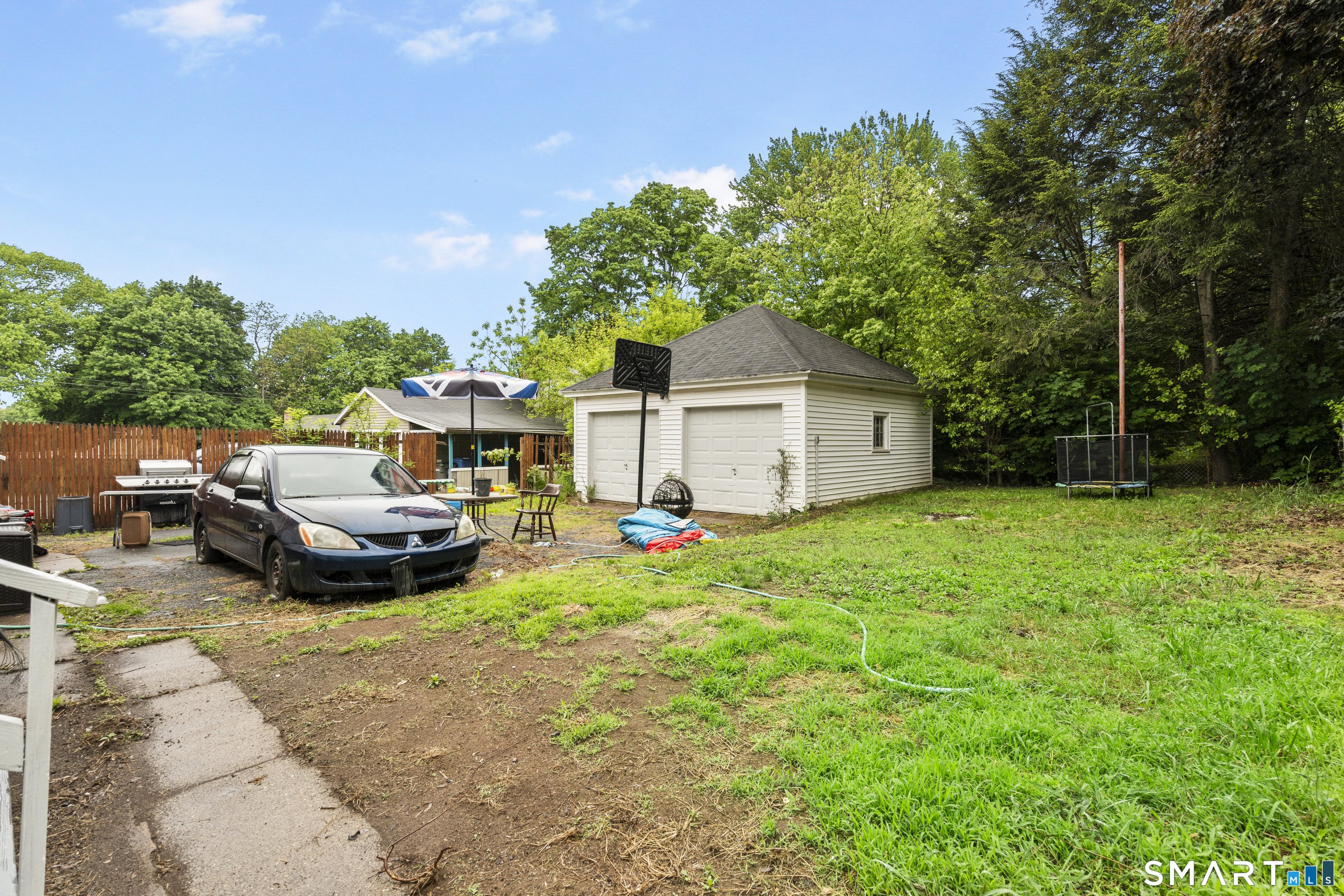 241 Oak Street Manchester CT 06040