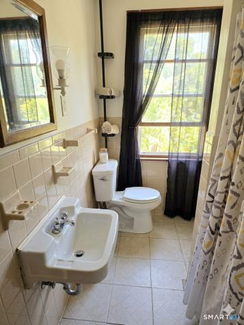 21 Scott Street Hamden CT 06514