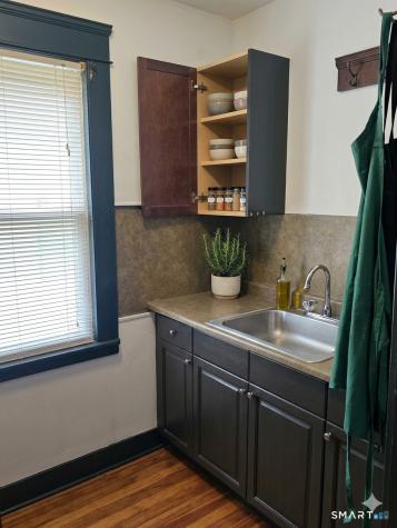 21 Scott Street Hamden CT 06514