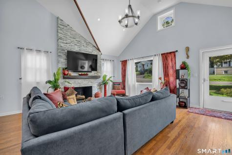 78 Highland Avenue East Haven CT 06512