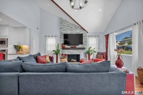 78 Highland Avenue East Haven CT 06512