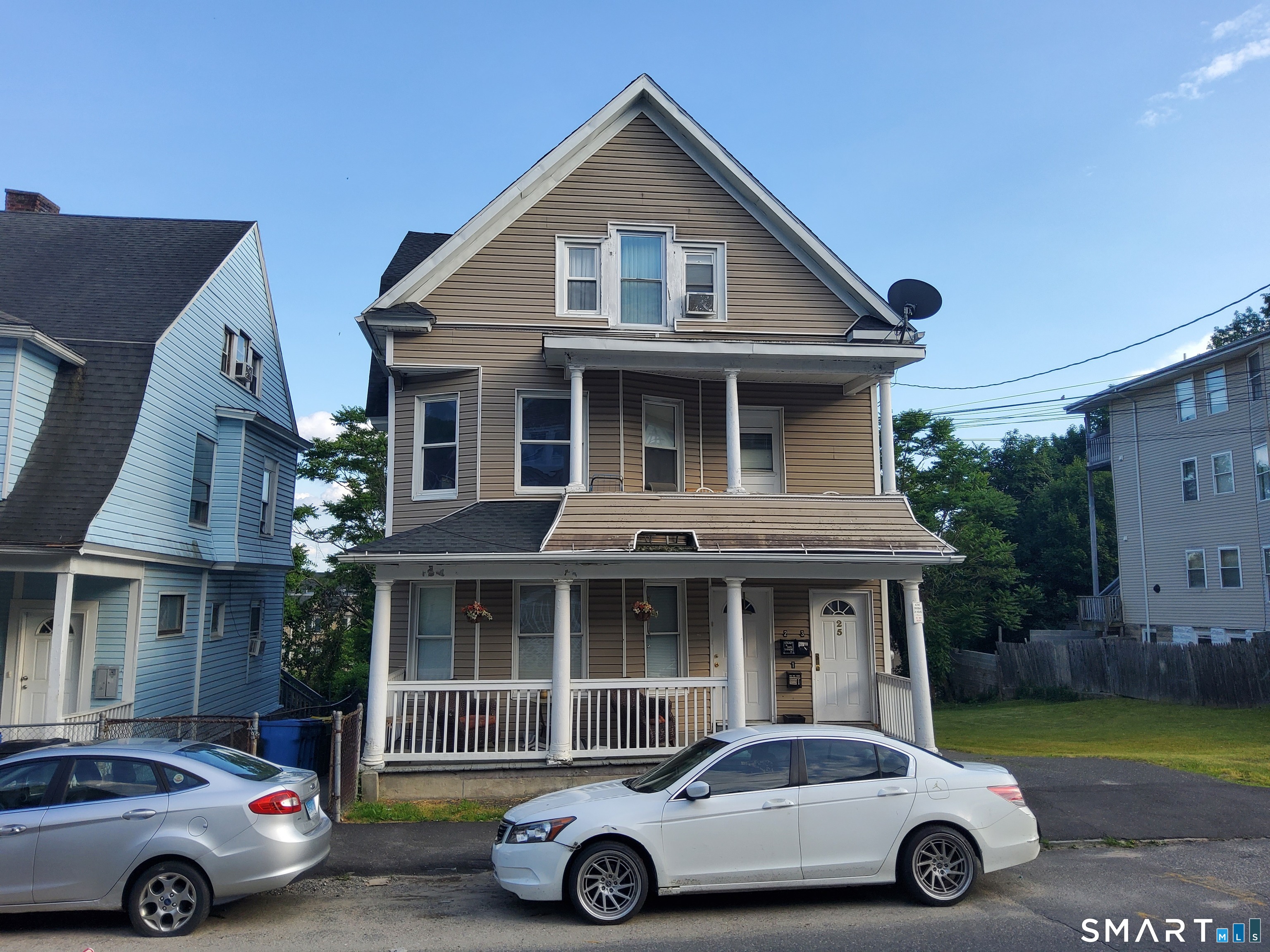 23 Plaza Avenue Waterbury CT 06710