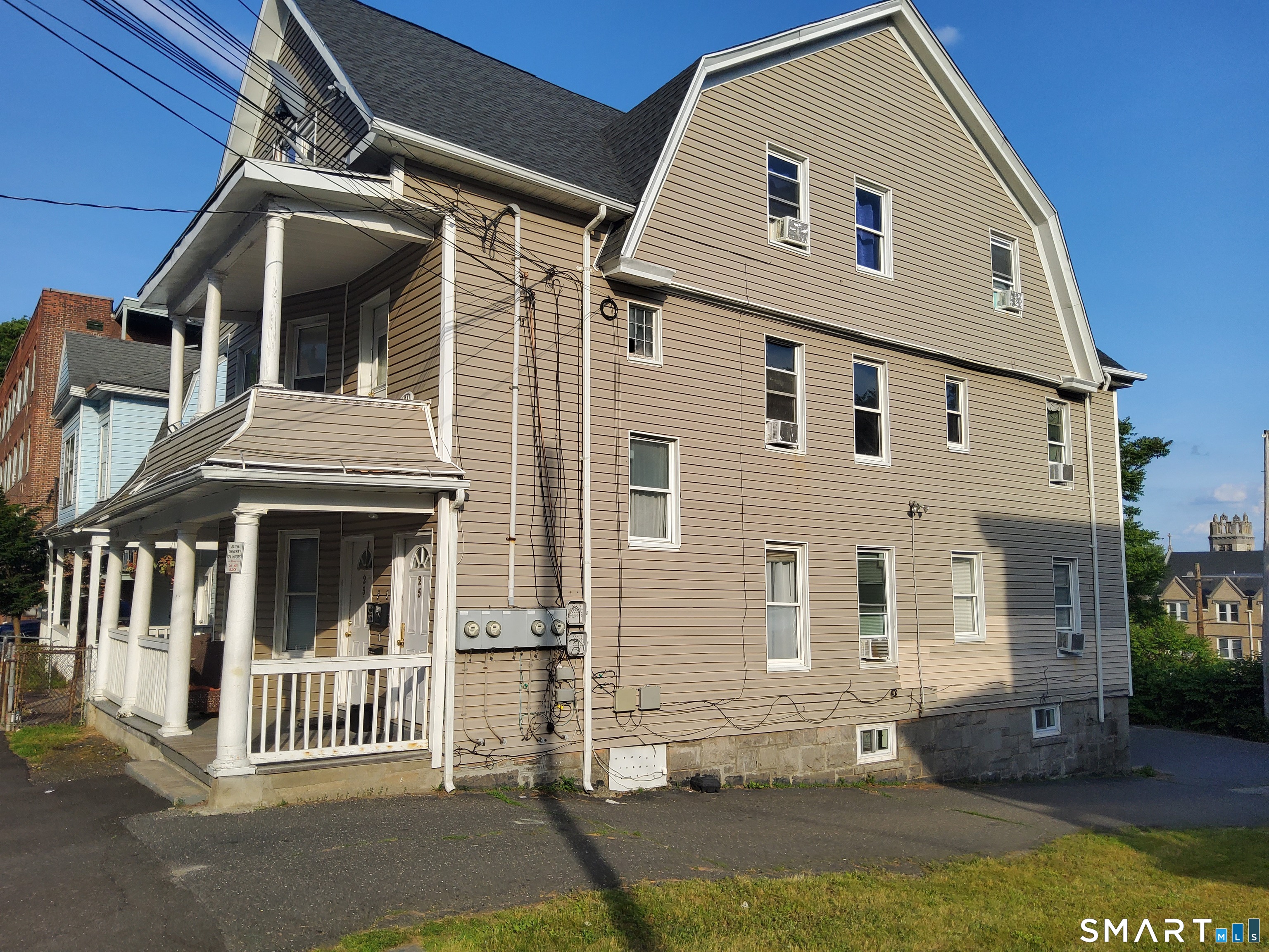 23 Plaza Avenue Waterbury CT 06710