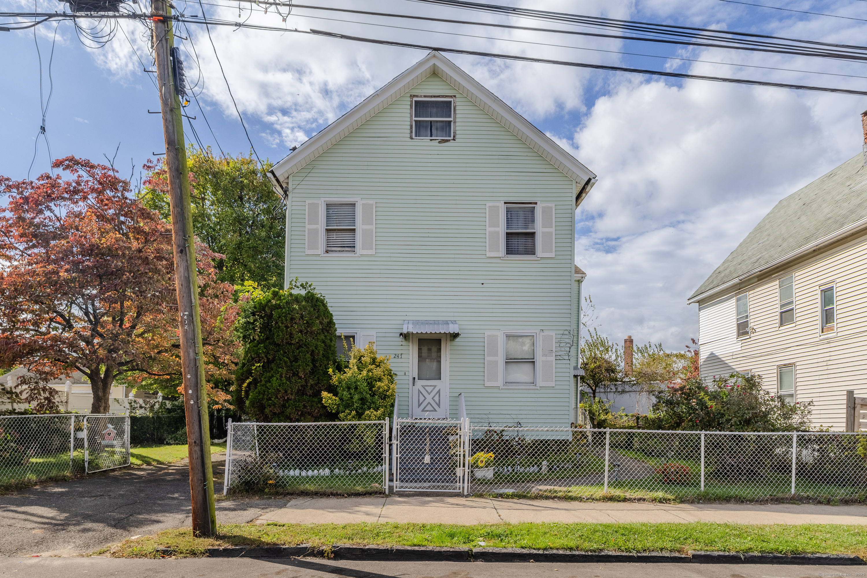 247 6TH Street Bridgeport CT 06607