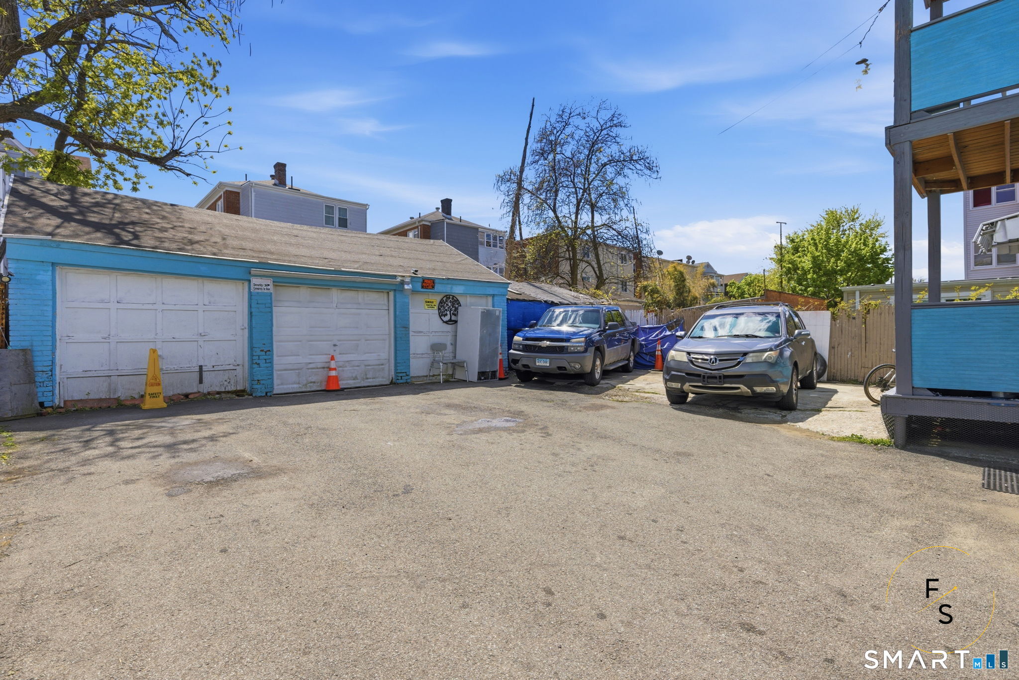 31-33 Standish Street Hartford CT 06114