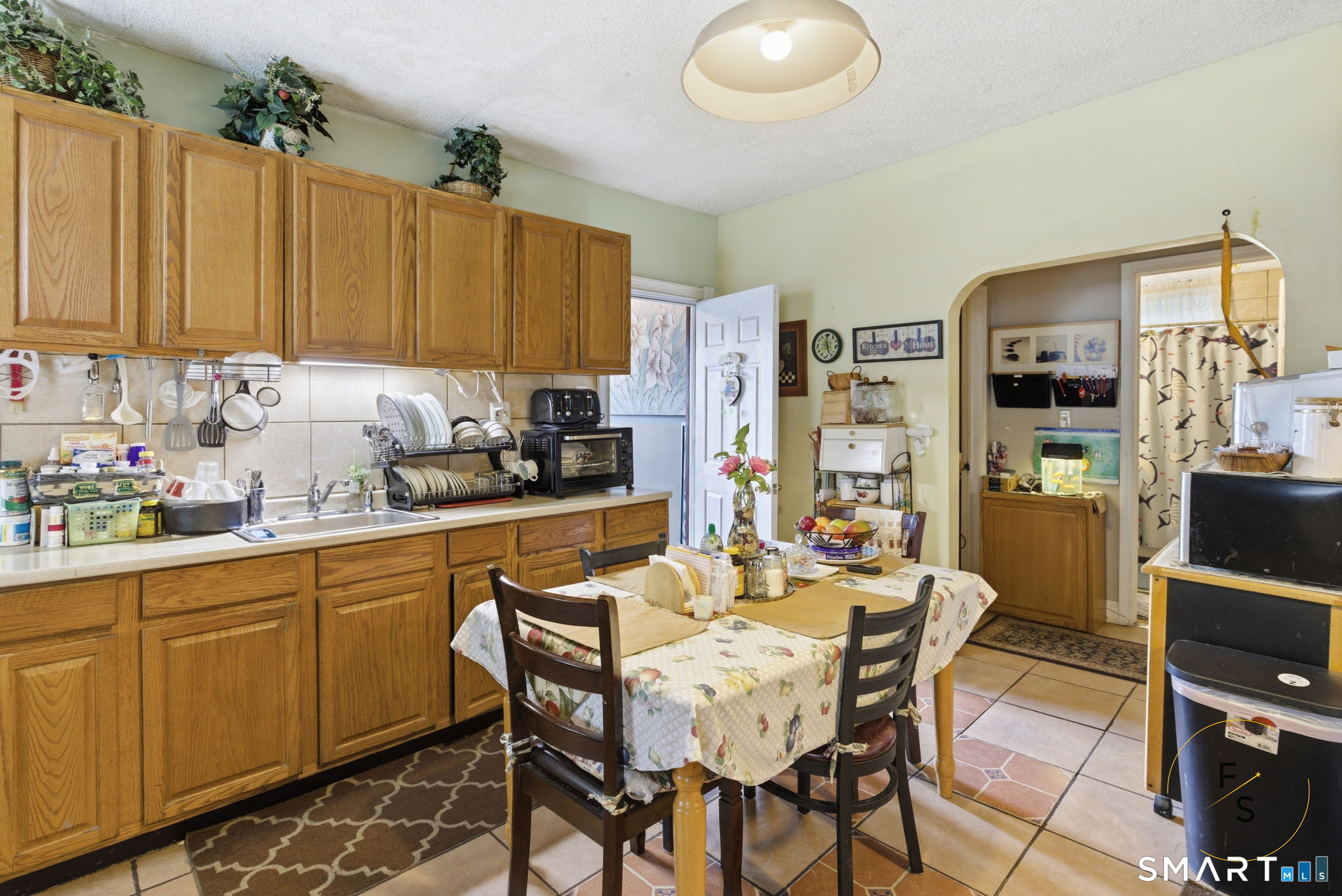 31-33 Standish Street Hartford CT 06114