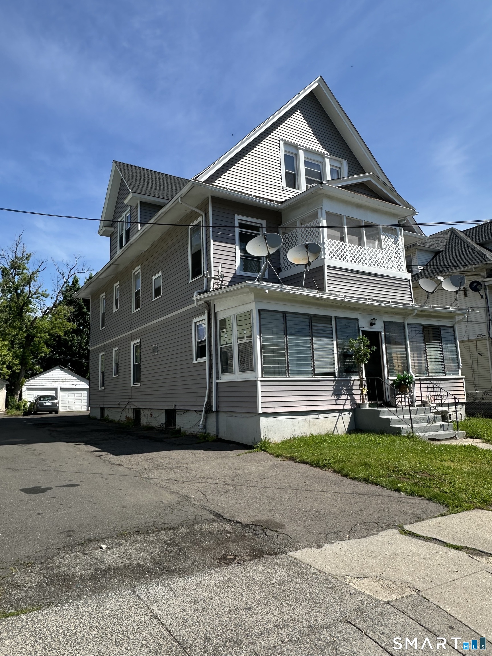 118 Barker Street Hartford CT 06114