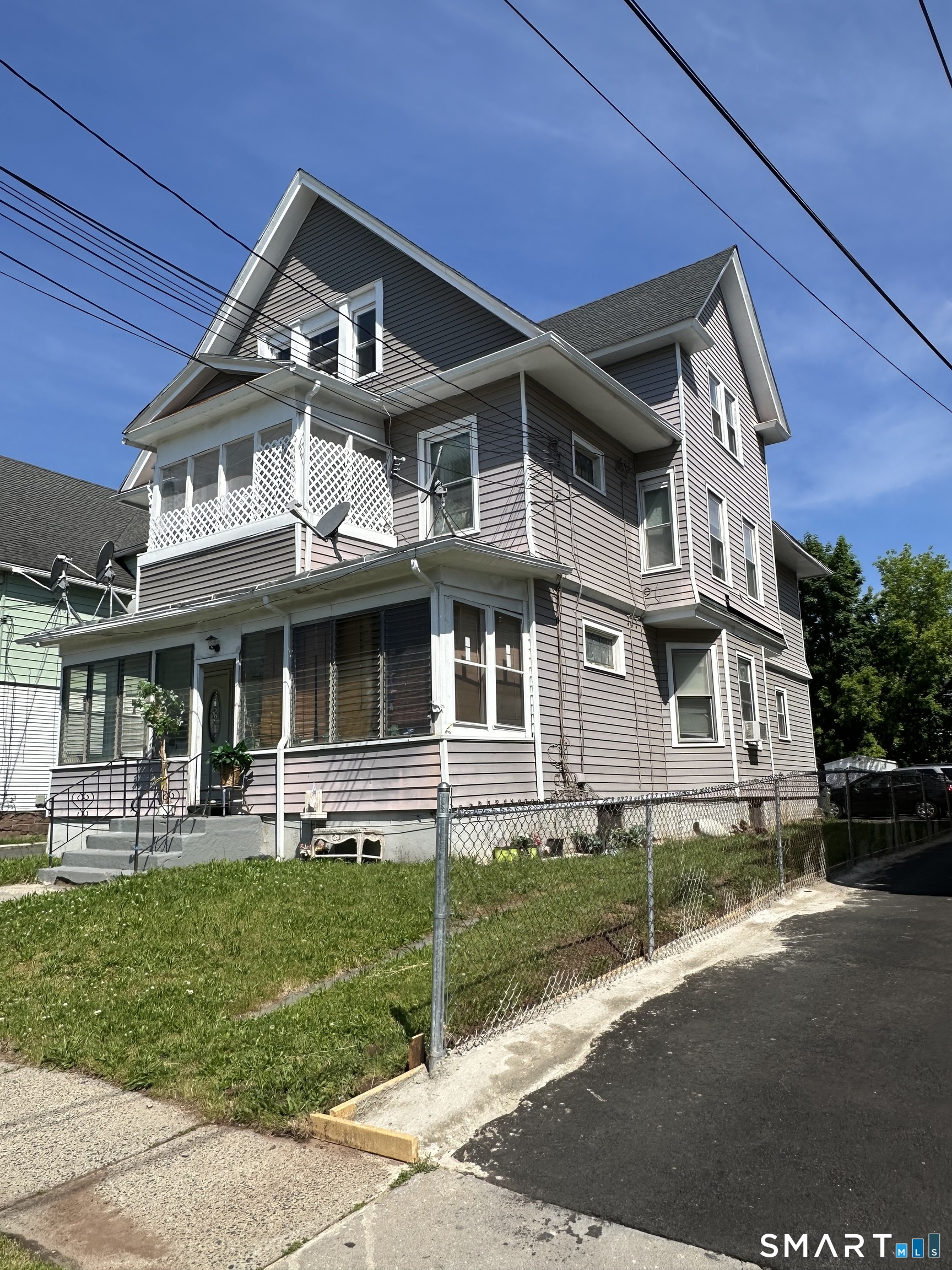 118 Barker Street Hartford CT 06114
