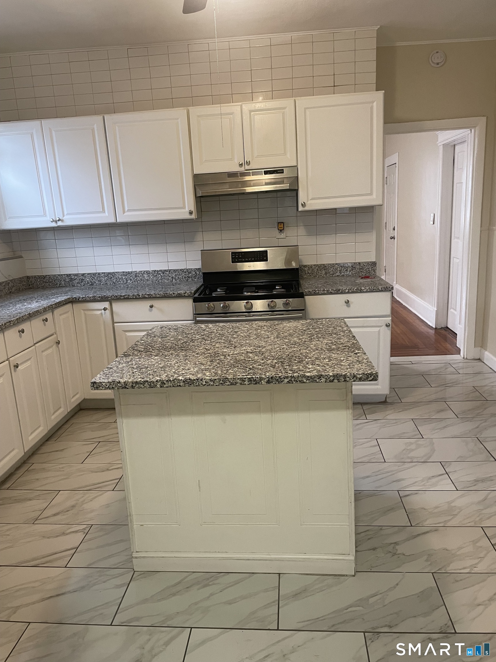 118 Barker Street Hartford CT 06114