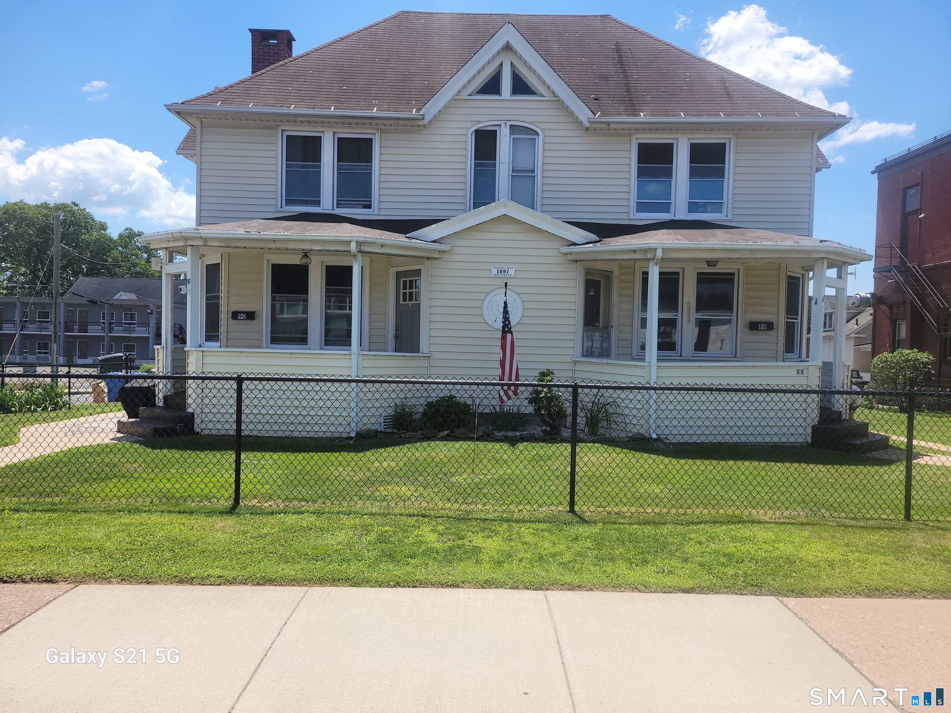 88 East Center Street Manchester CT 06040