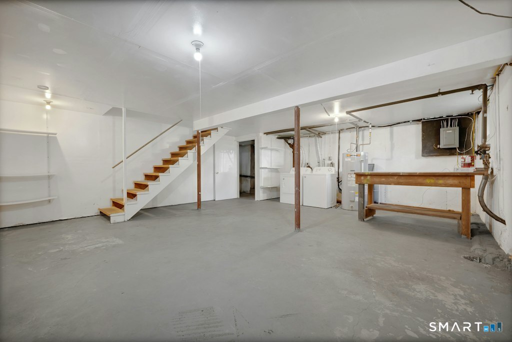 85 Burwood Avenue Stamford CT 06902