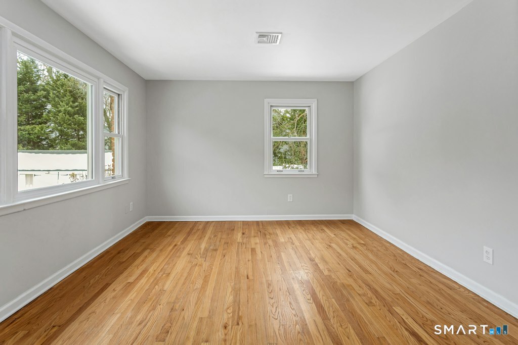 85 Burwood Avenue Stamford CT 06902
