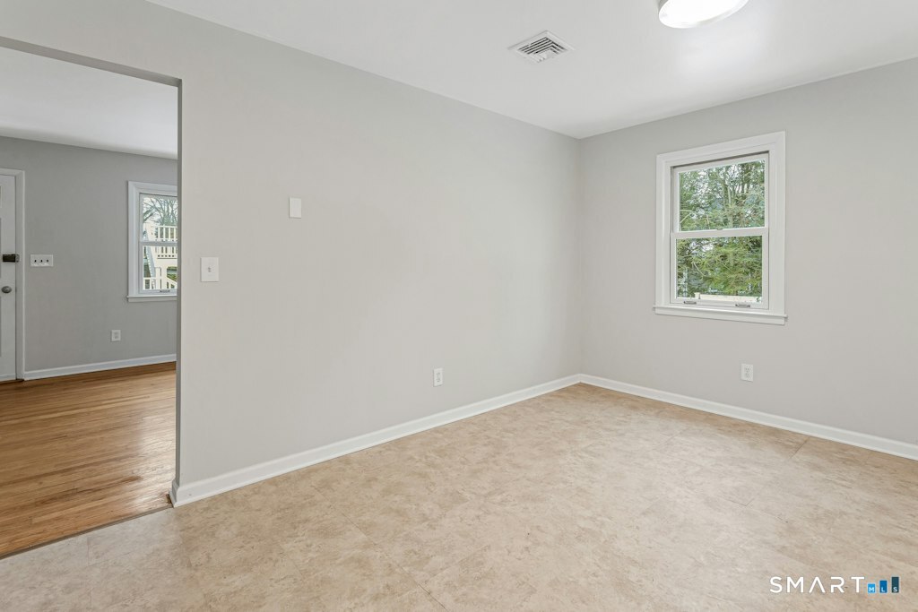 85 Burwood Avenue Stamford CT 06902