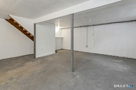 85 Burwood Avenue Stamford CT 06902