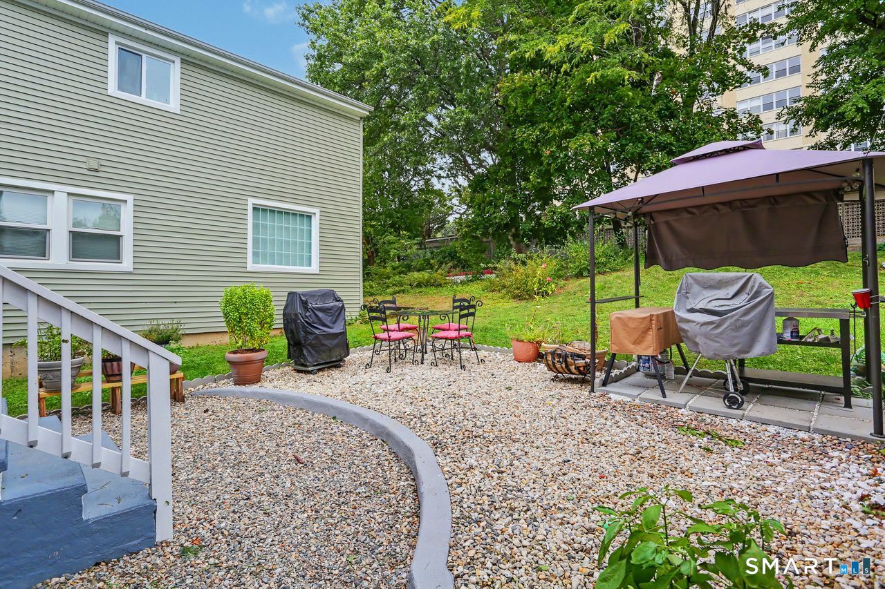 76-78 Suburban Avenue Bridgeport CT 06604