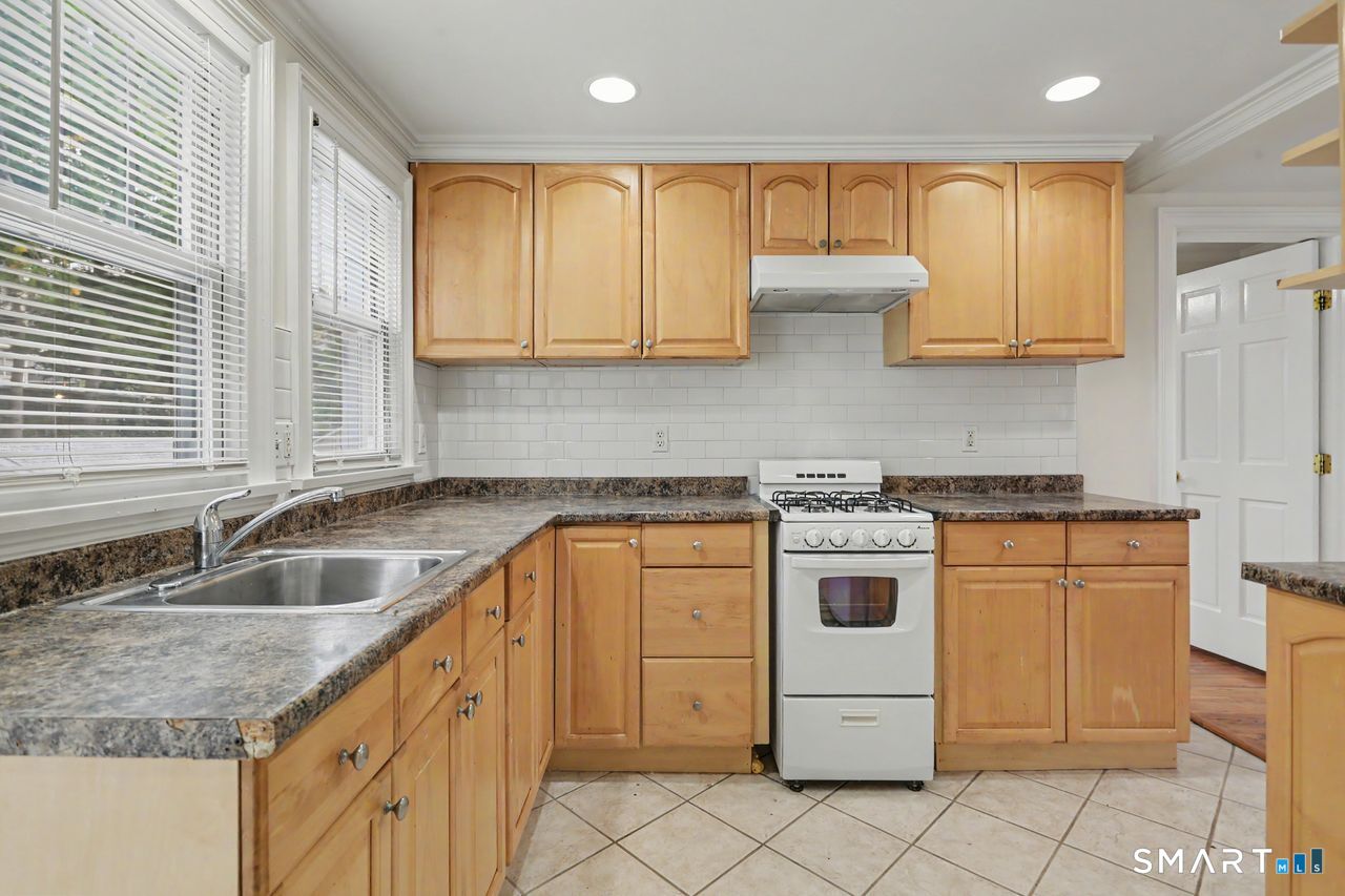 76-78 Suburban Avenue Bridgeport CT 06604