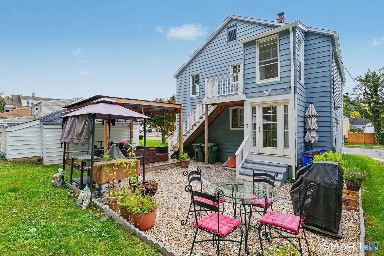 76-78 Suburban Avenue Bridgeport CT 06604