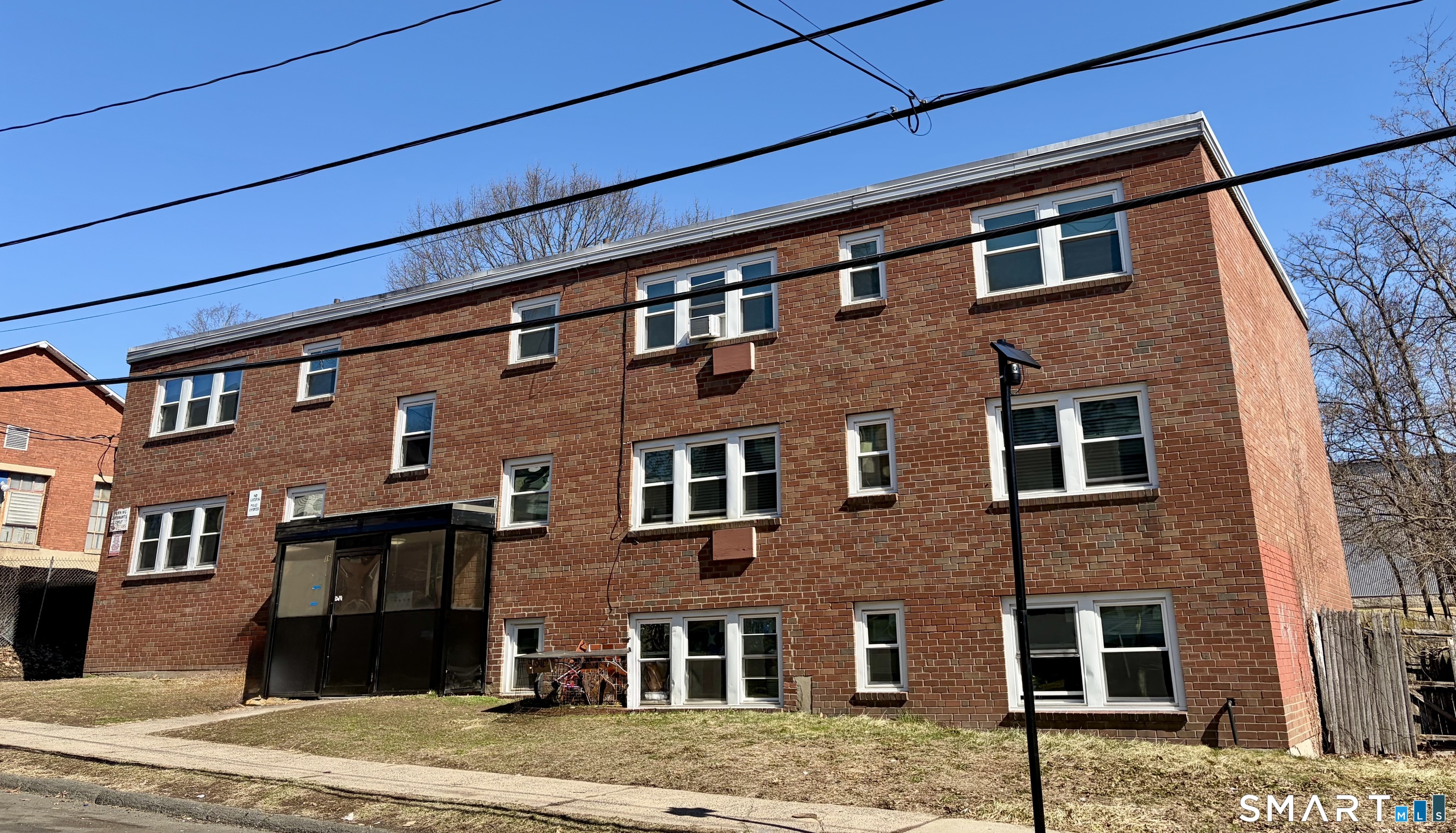 16-20 Henry Street Hartford CT 06114