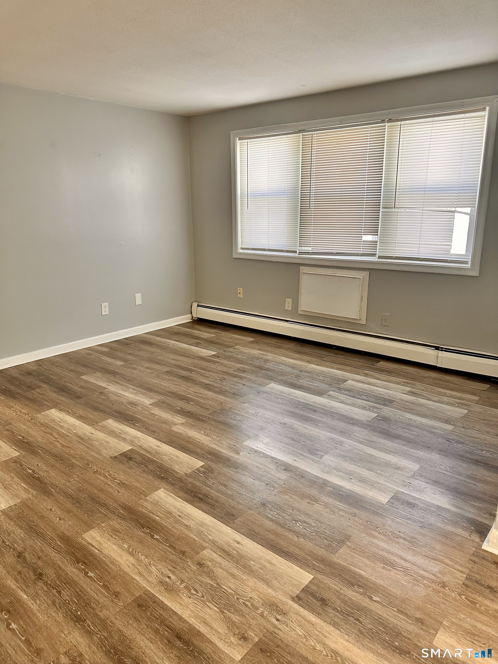 16-20 Henry Street Hartford CT 06114