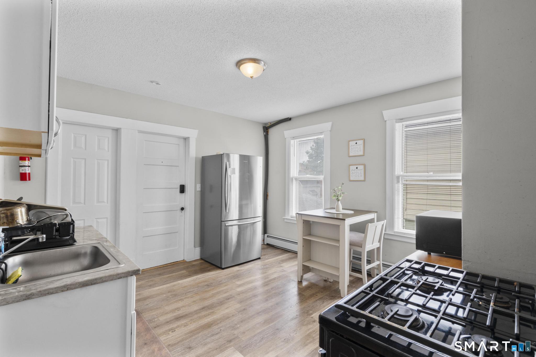 54-56 James Street Hartford CT 06106
