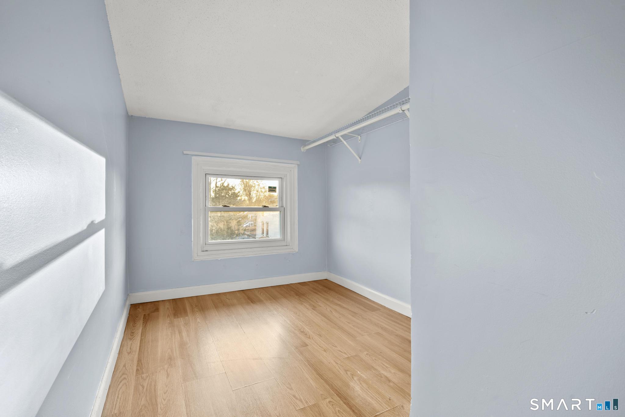 87 Amity Street Hartford CT 06106