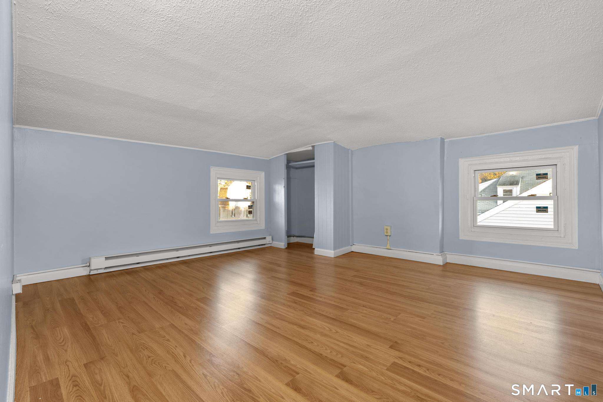 87 Amity Street Hartford CT 06106