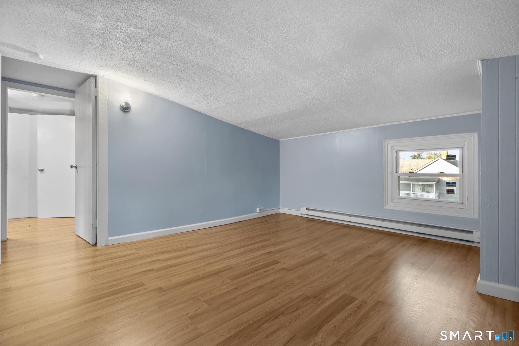 87 Amity Street Hartford CT 06106
