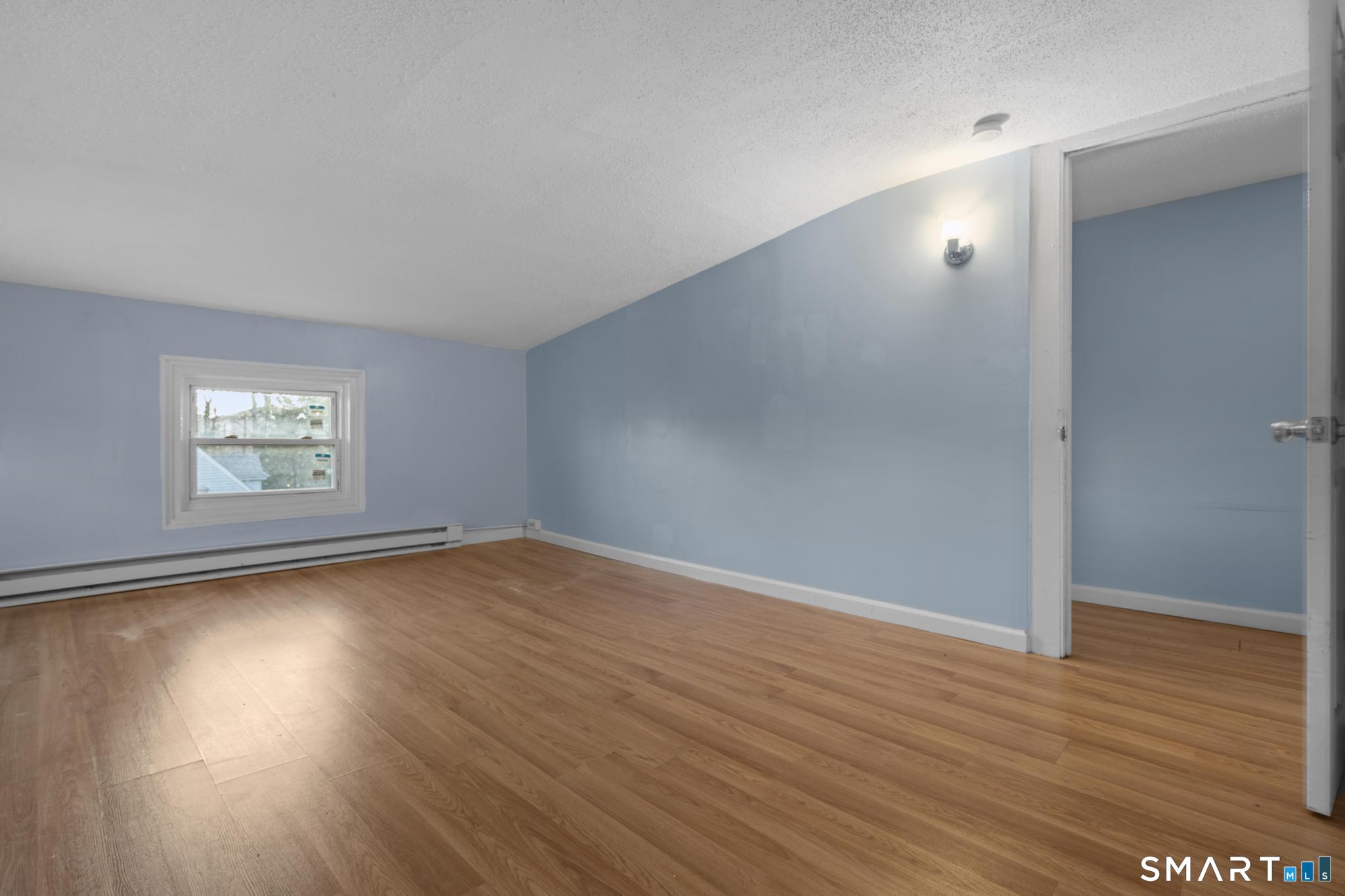 87 Amity Street Hartford CT 06106