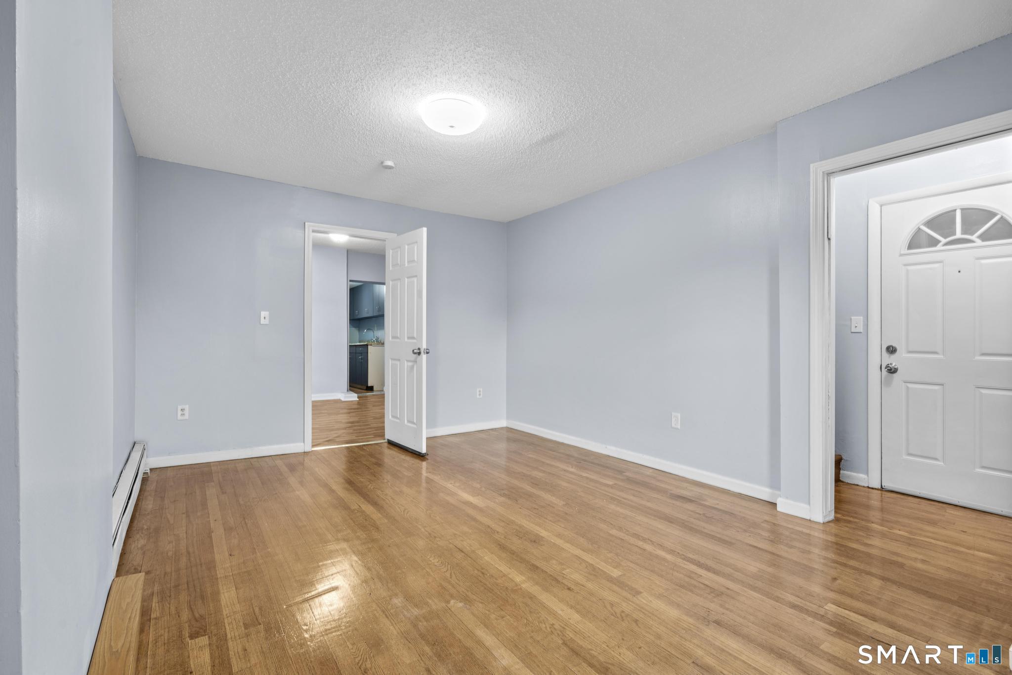 87 Amity Street Hartford CT 06106