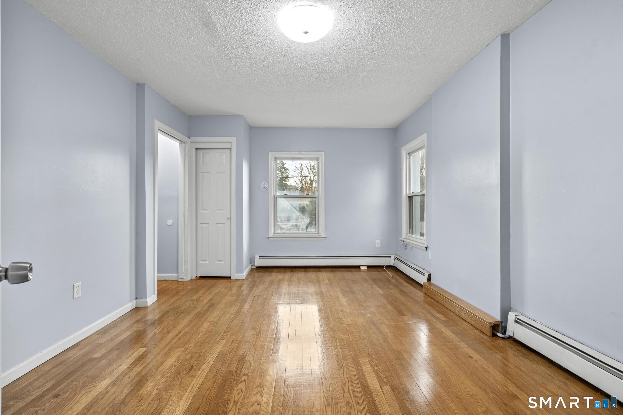 87 Amity Street Hartford CT 06106