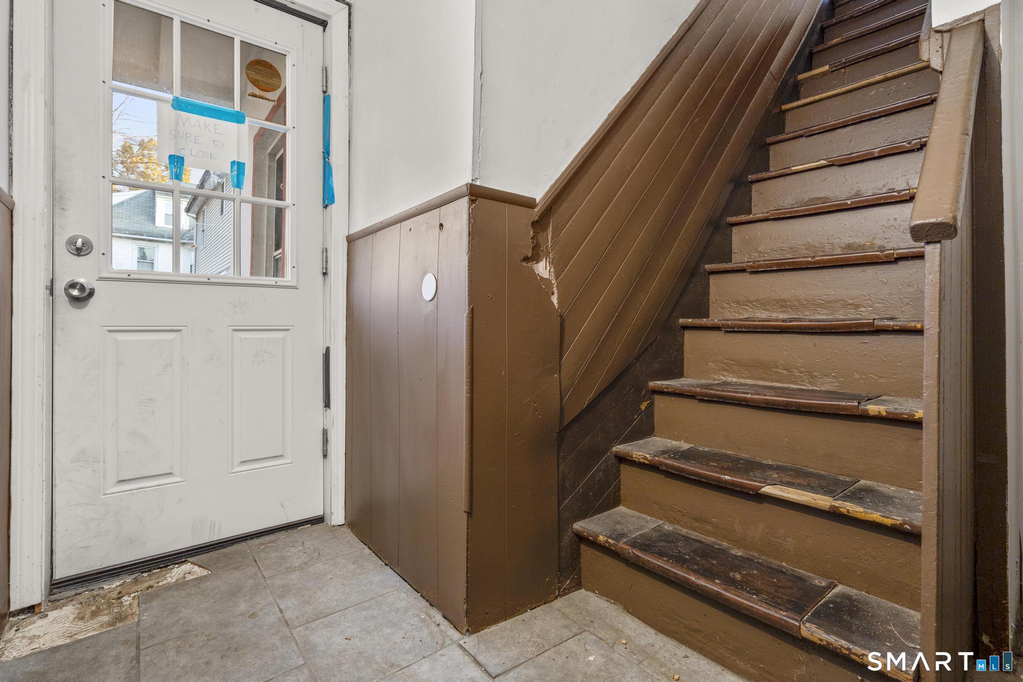 87 Amity Street Hartford CT 06106