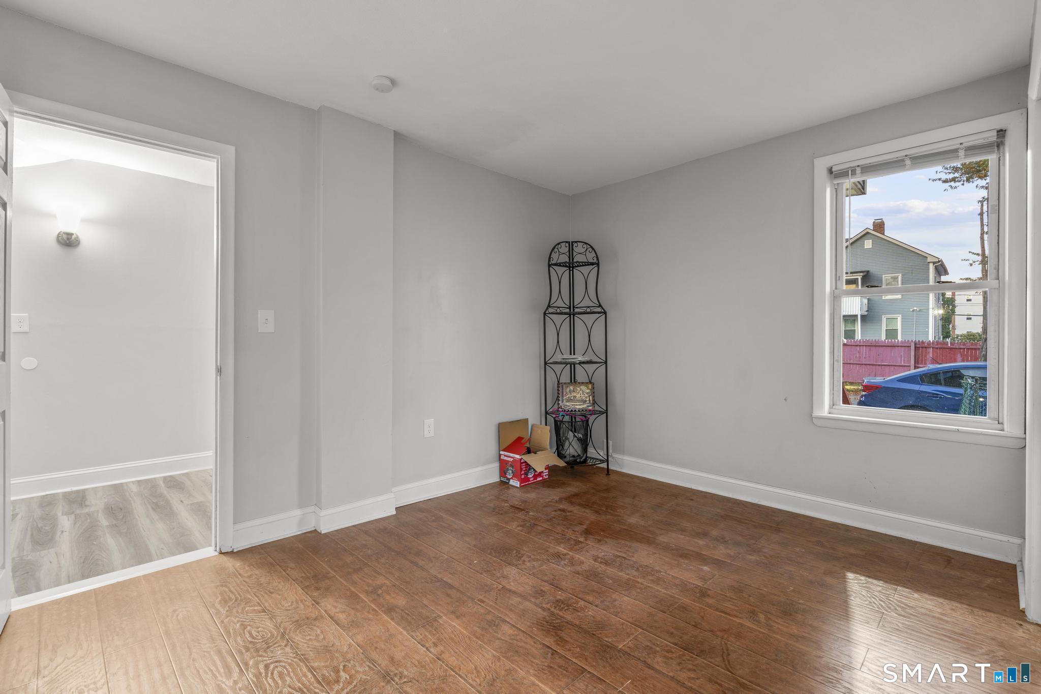 87 Amity Street Hartford CT 06106