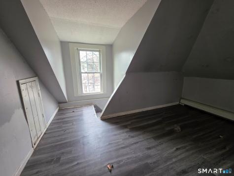 69 Babcock Street Hartford CT 06106