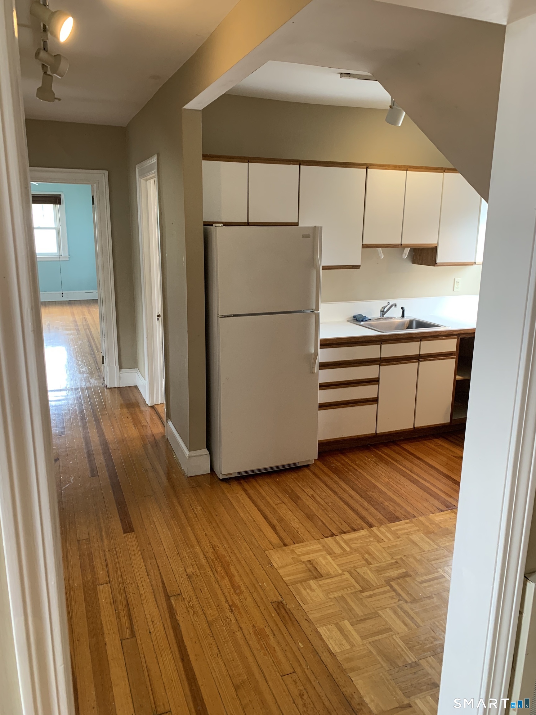 2 Bretton Road West Hartford CT 06119