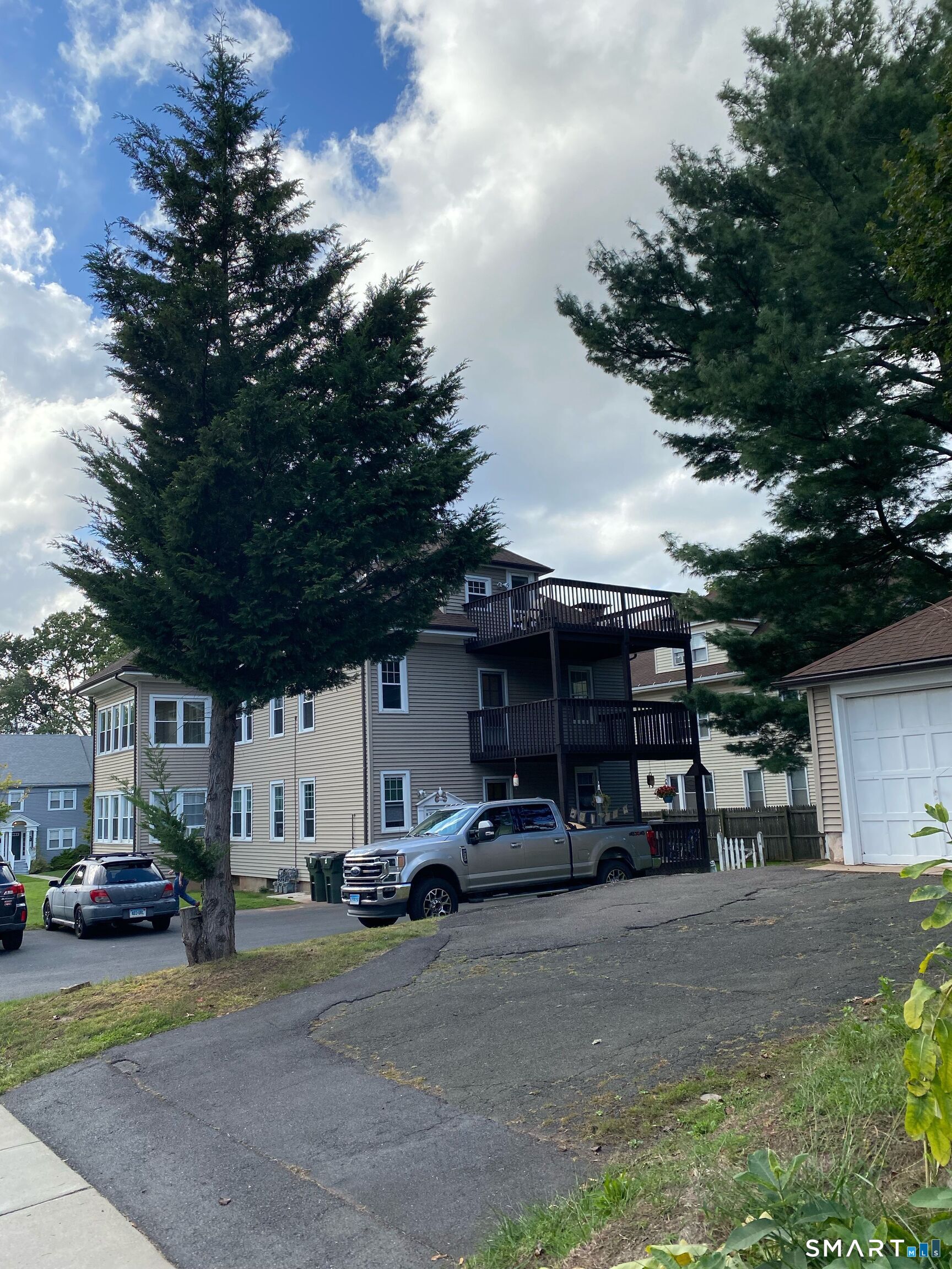 2 Bretton Road West Hartford CT 06119