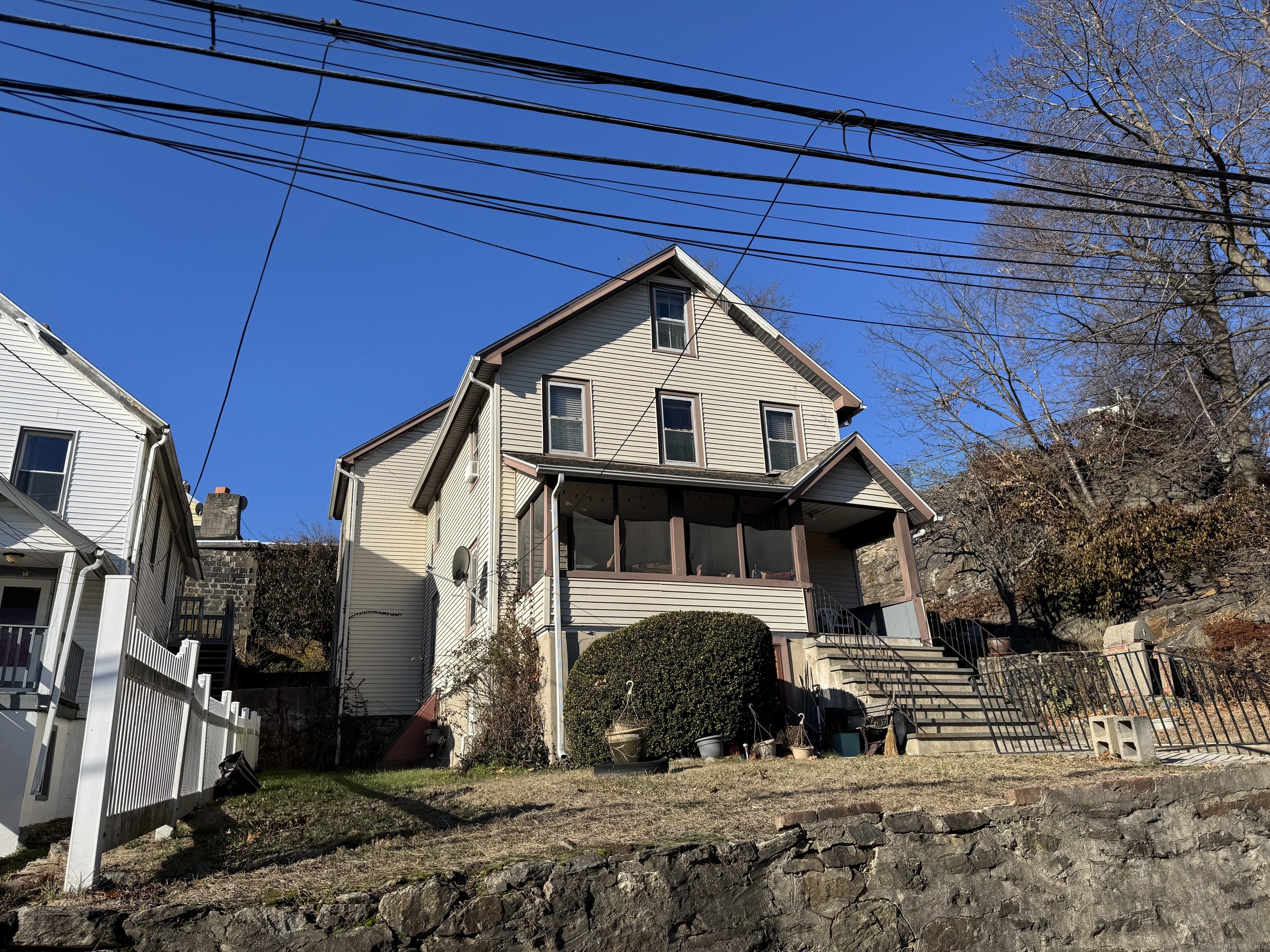 16 Snowden Street Norwalk CT 06854