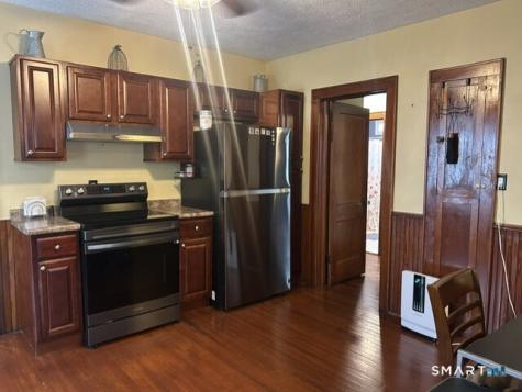 124 Columbia Street New Britain CT 06052