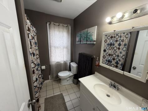 47 Lounsbury Street Naugatuck CT 06770