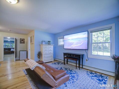 81 Old Coach Highway Hamden CT 06518