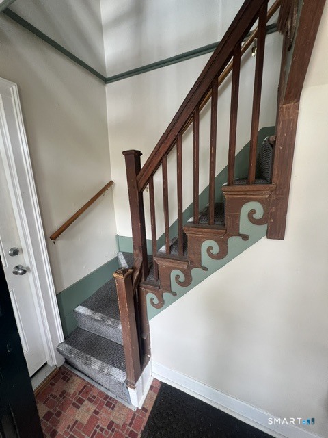 14 New London Road Groton CT 06355